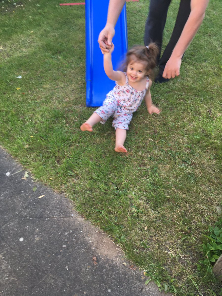 churchill_faye's tweet image. Thought we were going to be able to dump the slide this year now Jesse has grown out of it, looks like my lil Princess has other ideas 🙄🤣😂❤️☺️ xxx #princesspoppy #nannatime 💕 
@Rose1Anais