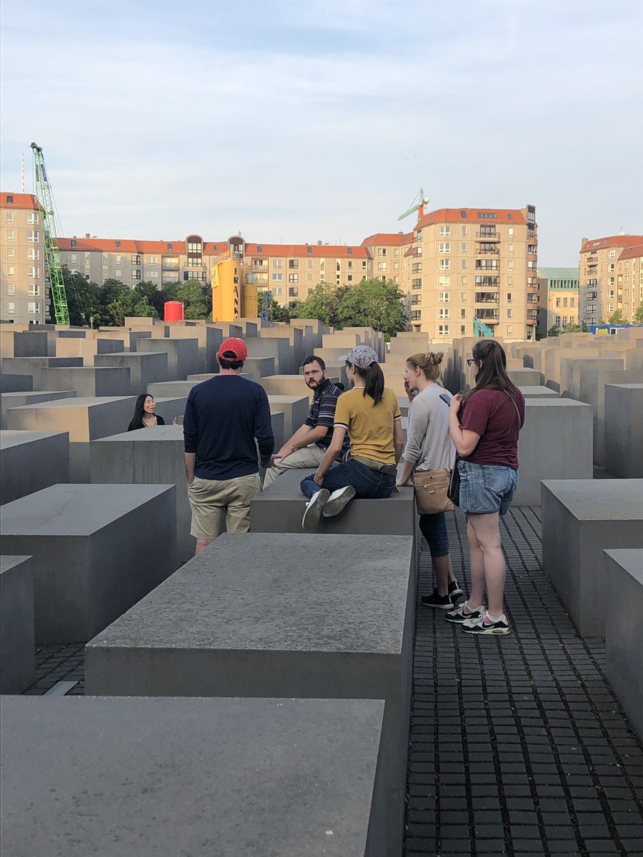 Division of HOP tweet media