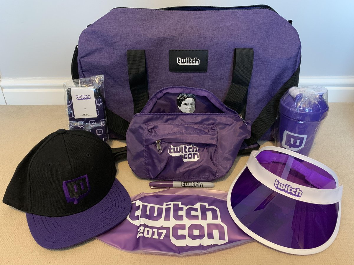 broughy1322's tweet photo. Thank you for the care package Twitch! They sent me some items to promote the opening of their new UK merch store. Check it out here: https://t.co/p4A4ReUFIC #ad
If you want to win some of these items (4th pic) then go here for a celebratory giveaway: https://t.co/VVZ0xYGyWW <3 https://t.co/QVVHuj1k0W