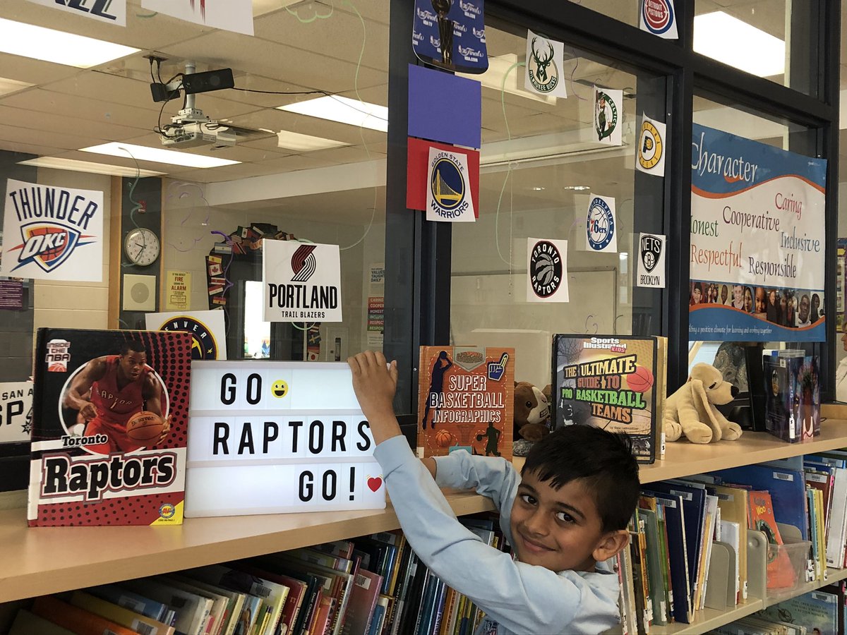 MmeTemple's tweet image. Go @Raptors Go!!! Hoping to move you up on our bracket @MountainashPS library 😁 Should we leave the light box on all weekend for you??? 🙌🏼💯🏀 ❤️ @PeelSchools