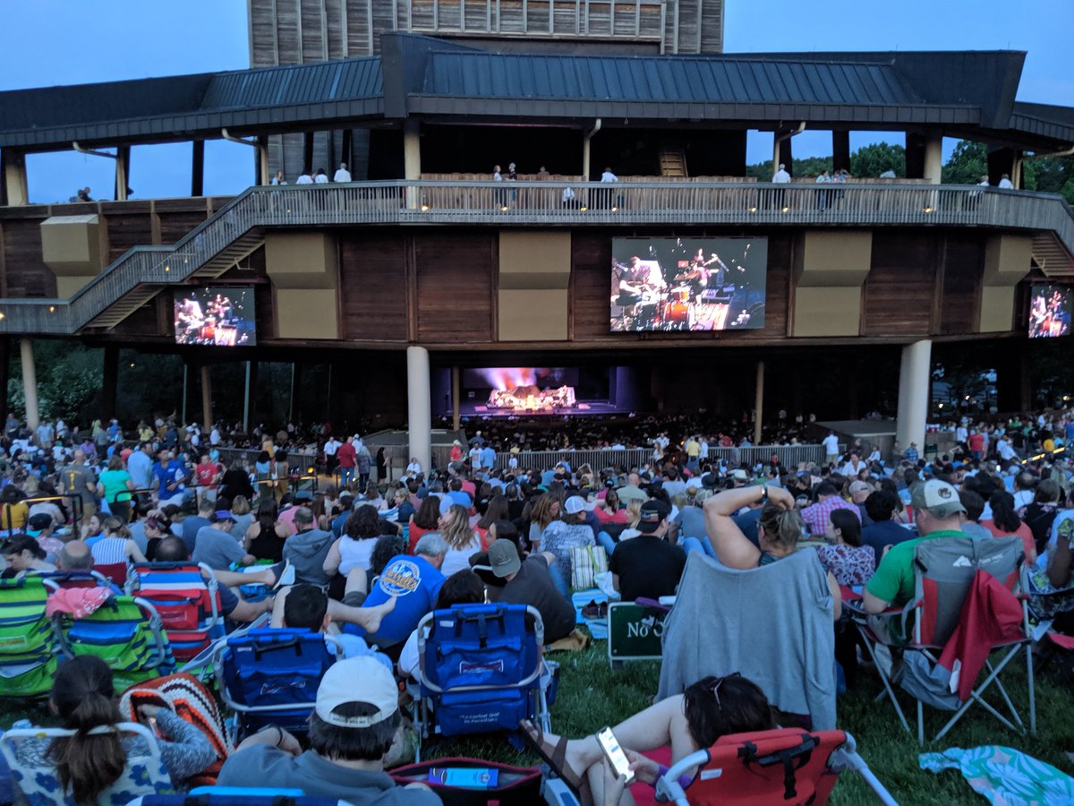 archergoestweet's tweet photo. Something special about the first #wolftrap show of the season. #nps https://t.co/FpT4pT8pUb