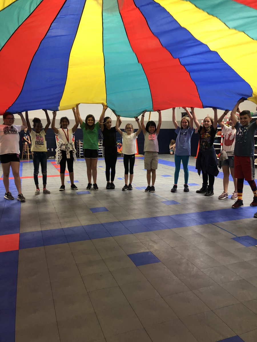 Mrs_McCoy_HES's tweet photo. Parachute fun! One. Last. Time. #HesKindMinds @Hamilton_Lions https://t.co/sx79KjxJW1