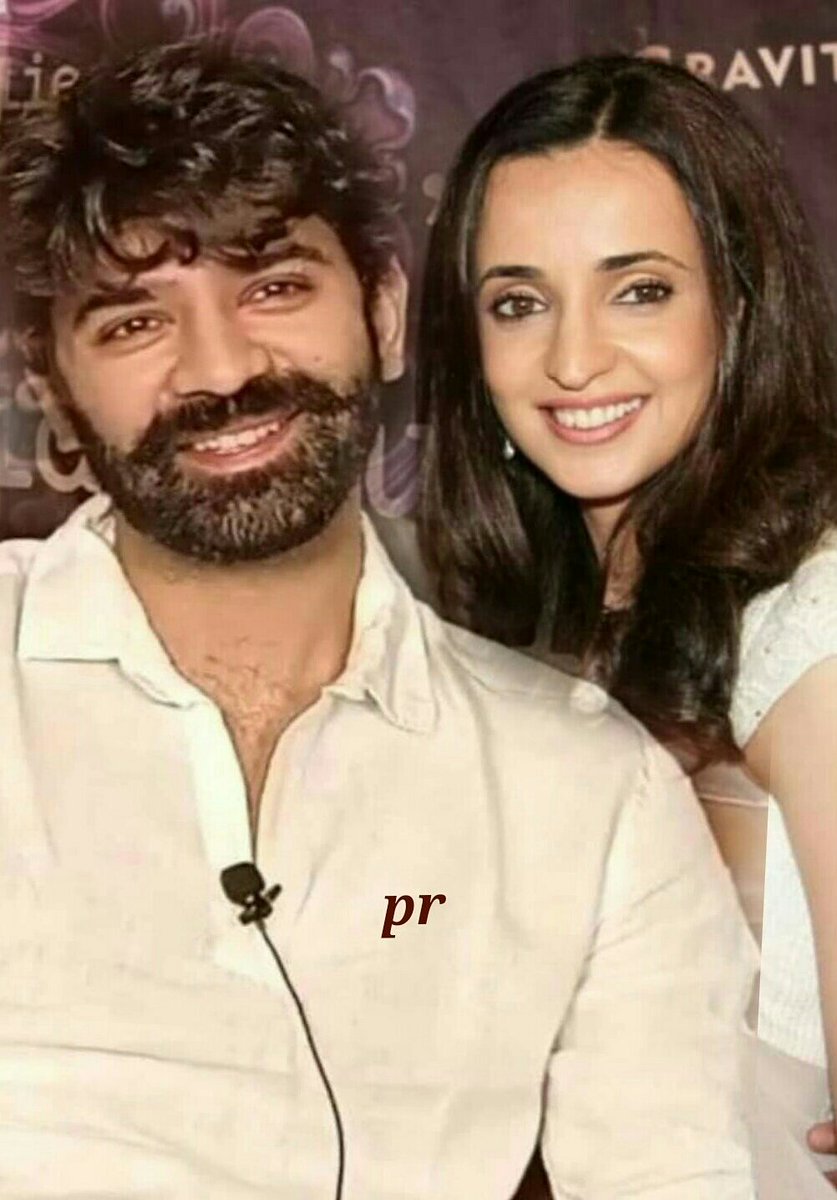 Thehappysoul25's tweet photo. Good morning.
#BarunSobti #SanayaIrani #Sarun #MagicalCouple #SarunConnection #IPKKNDrewind #IssPyaarKoKyaNaamDoon #LoveStory #couplegoals #KhatarnaakChemistry #ArnavKhushi #RomanticPair #BestJodi #GodBlessSarun #NewSarunShow @StarPlus @hotstartweets #BoycottGul https://t.co/cjtKEl2Uq8