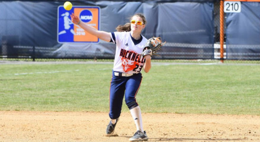 Bucknell_SB's tweet photo. Our girls worked hard in the classroom again this semester, and it shows! The team finished with a 3.33 cumulative GPA! Senior Anna Gimmestad graduated cum laude last weekend. #SmartBison https://t.co/uyIN5l7He1