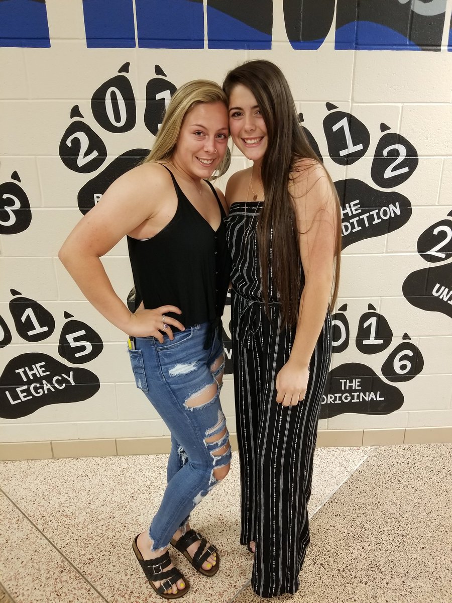 Ellie Hilling tweet media