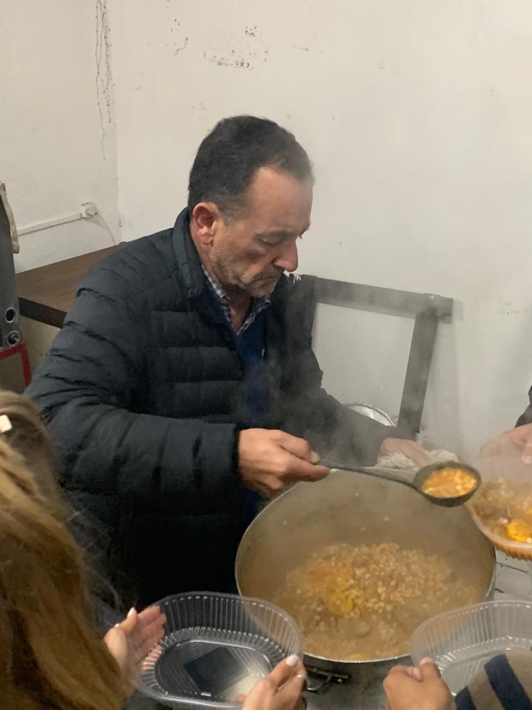 cachigutierrez's tweet photo. Compartiendo... El #LocroSolidario
Esperando el 25 de Mayo.
#LocroRadical #DiaDeLaPatria https://t.co/gY2QWdiJj3
