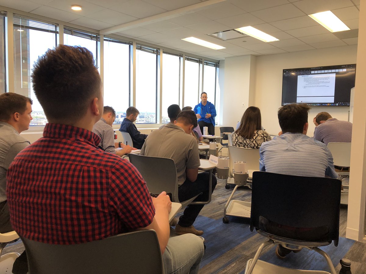 Rvelkov_BG's tweet photo. Wrapping up a company milestone of 16,748 shipments moved in a week and our first week of summer intern classes in Chicago and Tampa. We’re just getting started! @MyBlueGrace #transportation #logistics #3PL https://t.co/WkXMye6idU