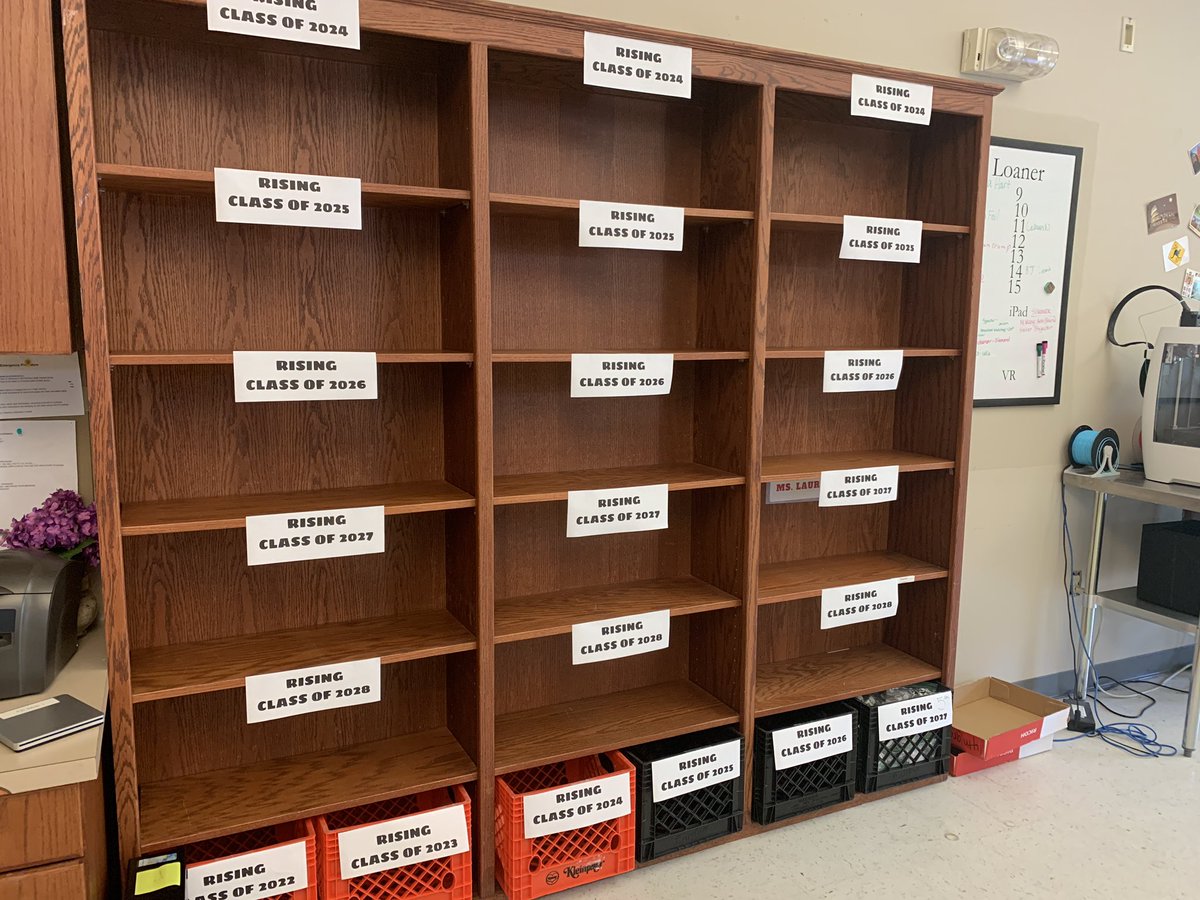 NikoleBlanch19's tweet photo. What a week! These shelves and more are now full. All computers picked up and inventory updated ✅ Now it’s time to clean, update and get ready for August. #thelifeofatechdirector #busysummers #edtech https://t.co/34Xk4nkWLz