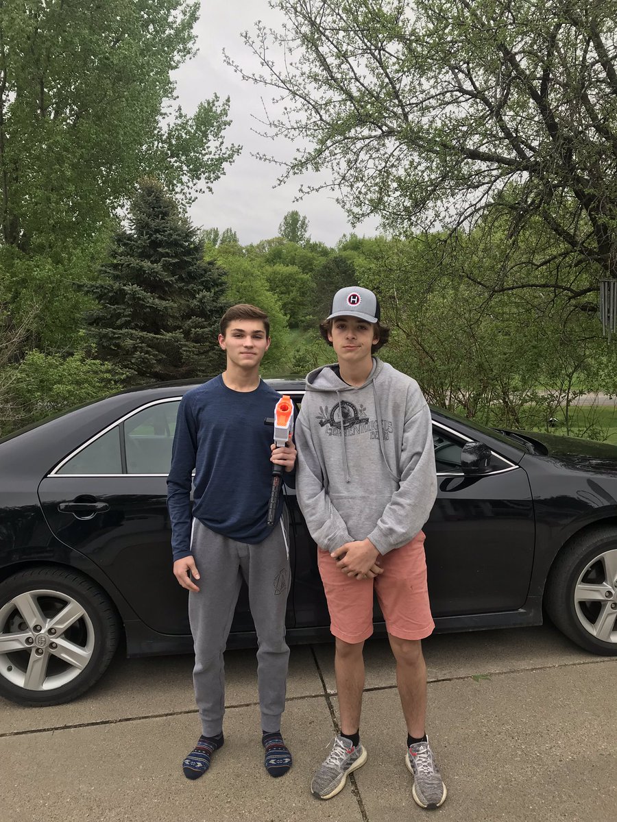 MeepTards's tweet photo. Quick kill on Henry Boomer @HHSNerfWar #meepmeep https://t.co/zu5mjQDh91