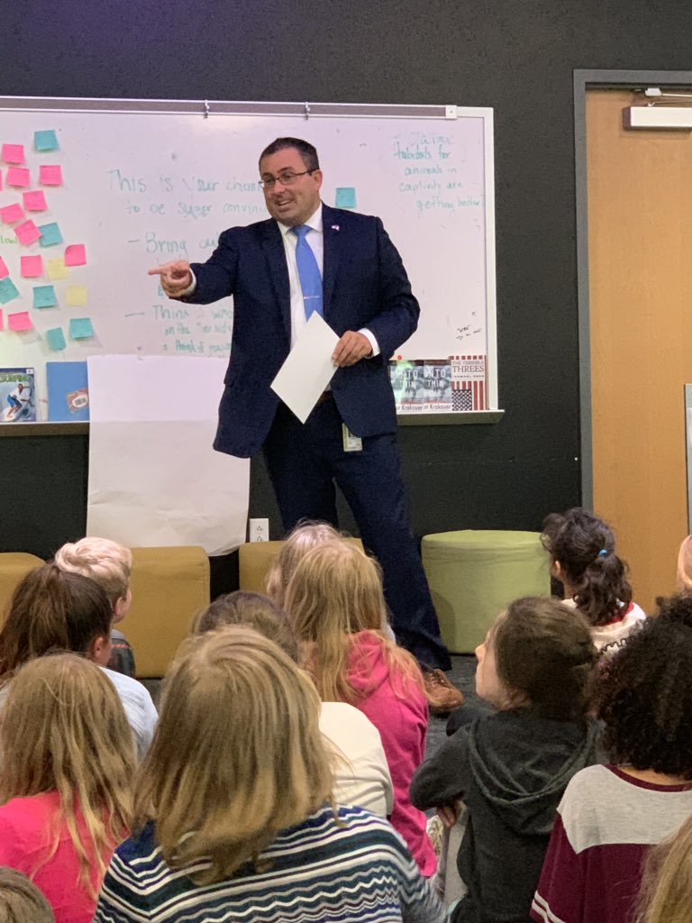 laurakwalker's tweet photo. Thanks to @JoshWilsonIA for talking to our 5th graders about how a bill becomes a law. https://t.co/EzGkLxcy8R