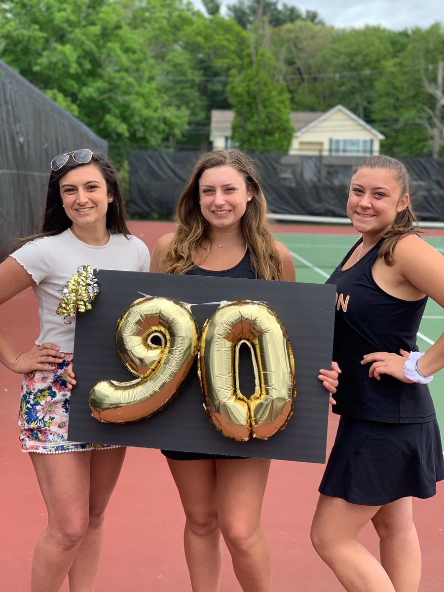 reneepags's tweet photo. Today was @Jillypags07 last @THStigertennis regular season match. With today’s win she got her 90th varsity win. She surpassed the previous record by 20 wins. Looking forward to tournament play. 
#tennis #captain #recordholder #90wins #proudmom #tigerpride https://t.co/juKu4YbQqj