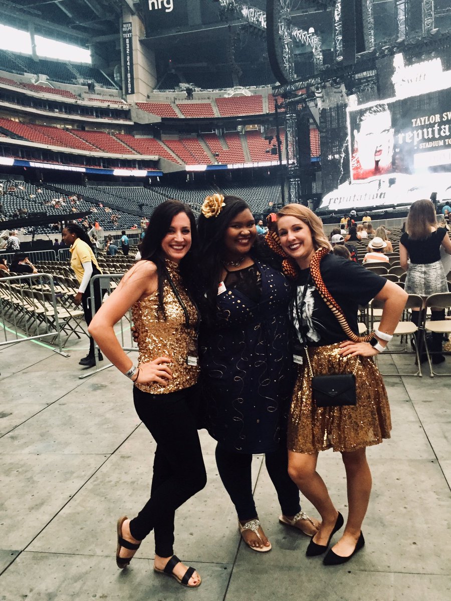 aholl14's tweet photo. #KIISTaylorSwift #Sweepstakes #BFF   #WangoTango unfortunately my bff doesn’t have any social media accounts! But I’ll be tweeting this non stop for us!!! Pick us!!! 💗🦋💜@taylorswift13 @taylornation13 @1027KIISFM https://t.co/o5OACFwXiF