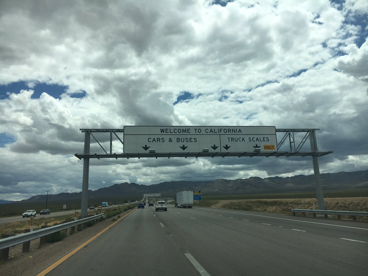Bluestocking63's tweet photo. As Joni Mitchell once sang; California, Iโm coming home. #roadrtip #california https://t.co/YHT5W5UTo7