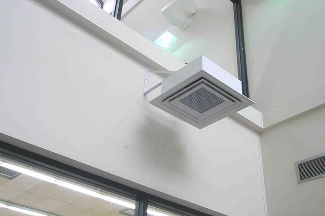 Cut Your Energy Costs by More Than 25%! Learn more about the advantages of using destratification fans and systems. hubs.ly/H0hYJMz0