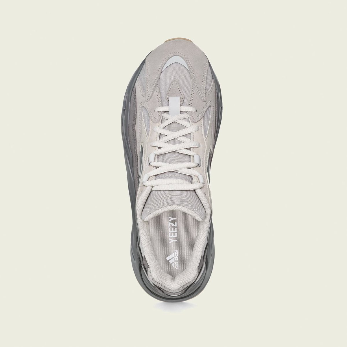 yeezy 700 june 2019