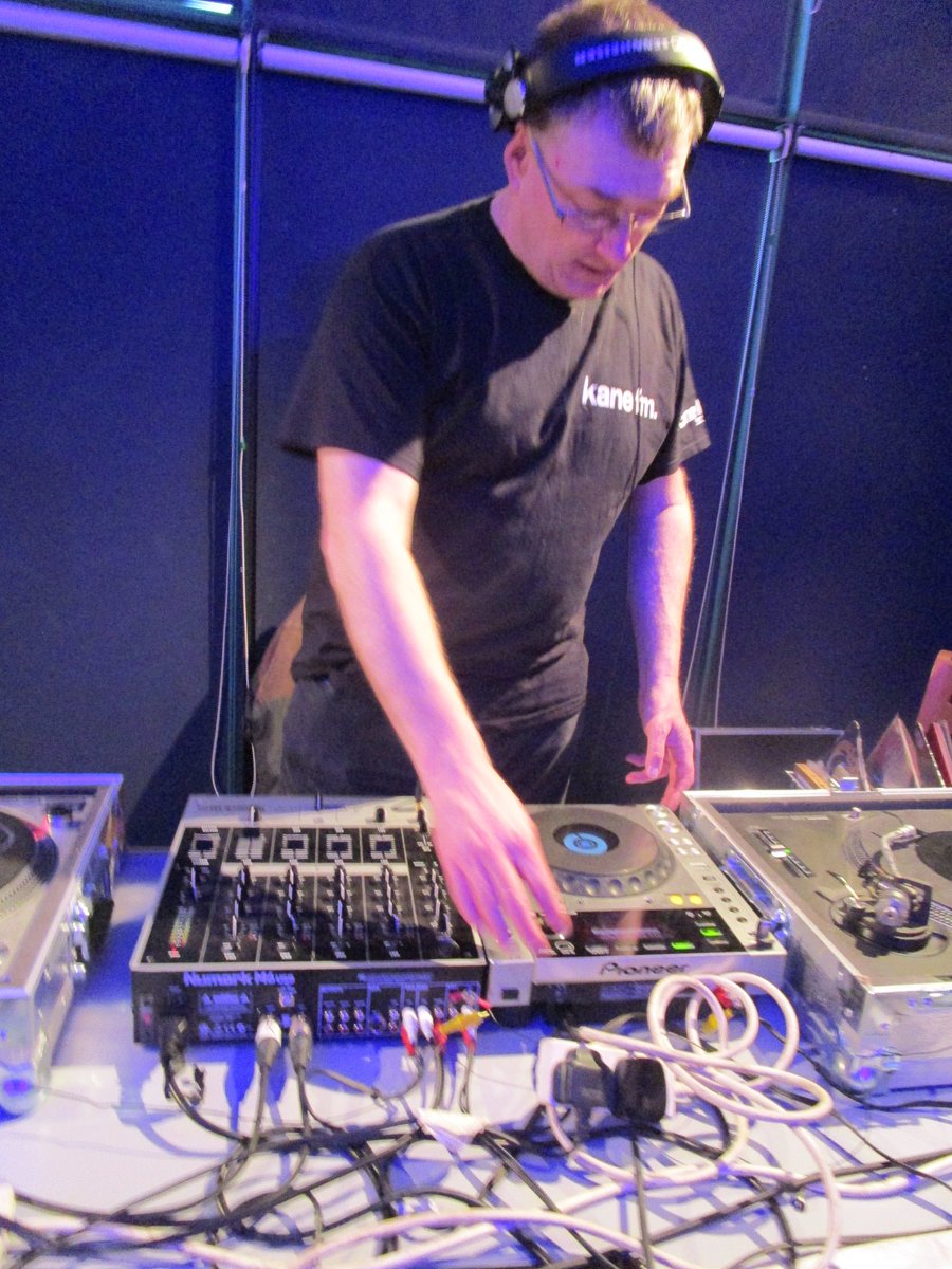ColinsCuts's tweet photo. Cheers to those who attended, and helped in whatever way for and at, #Tron #LiveAlpha tonight

@acm_uk @ElectricTheatre @KaneFM https://t.co/2qpl1JDRul