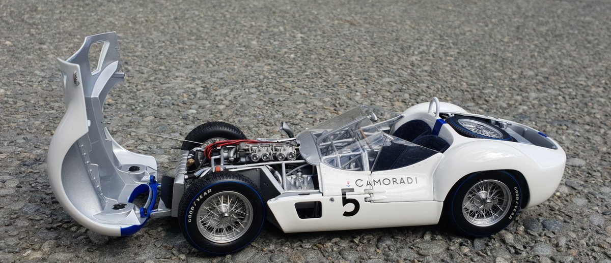 Motor Models (@motor_models) on Twitter photo 