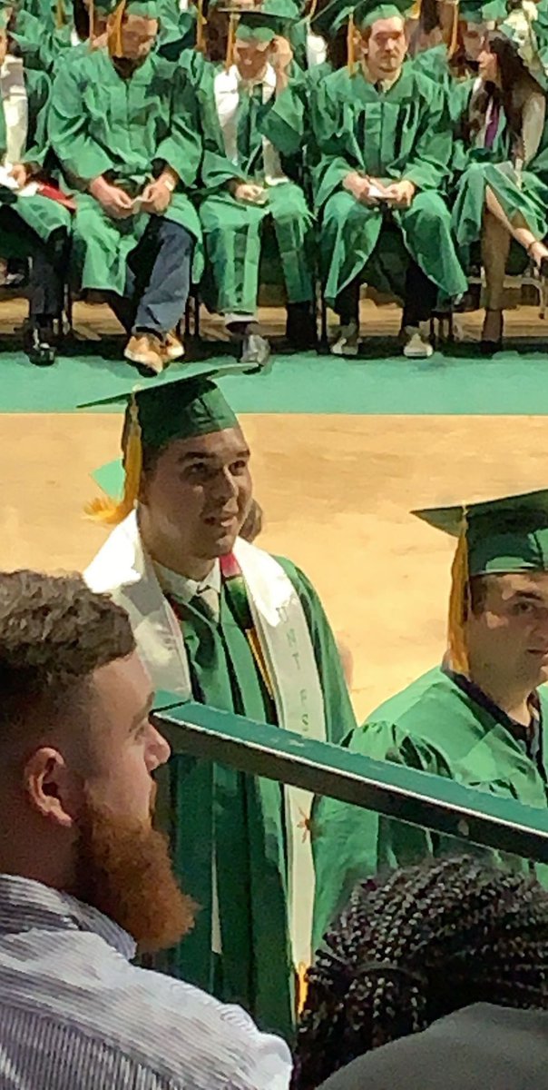 haaileybaailey's tweet photo. Fernando and Brooklynne graduates 🎉💖 https://t.co/r3NngXNb9h