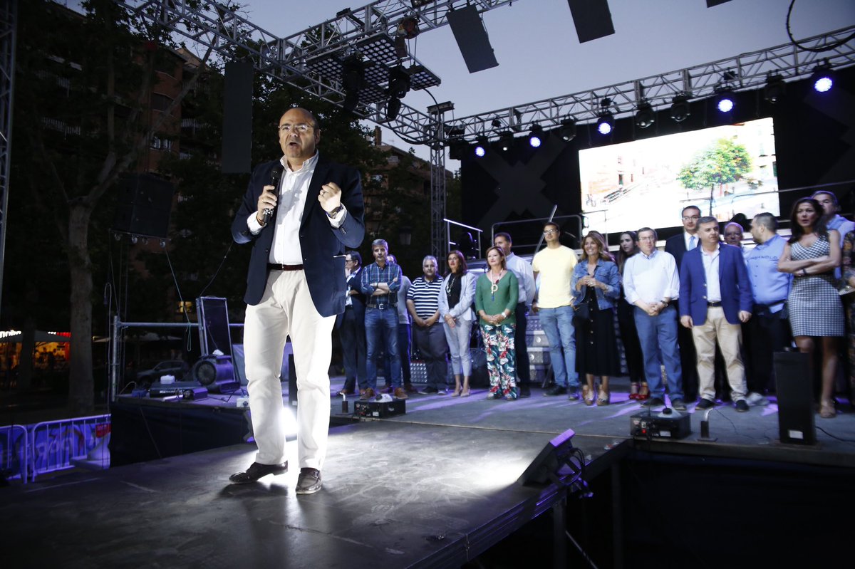 SebastianGR1965's tweet photo. 🗳El próximo domingo no dividas tu voto!

Es nuestra oportunidad para construir la Gran Granada! 

💙Gracias Granada! 

#VOTAPP #26M https://t.co/Ges3MaVxVS