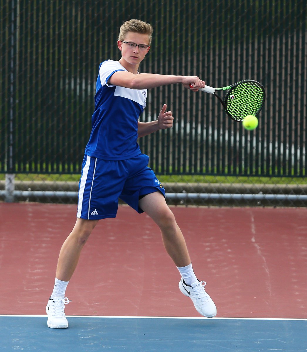 THsportsfeed's tweet photo. Boys tennis: Dubuque Wahlert sophomore Charlie Fair won both matches at the Class 1A state singles tournament today in Waterloo to advance to the state semifinals tomorrow morning at 10 a.m. https://t.co/PK7VuabSfy