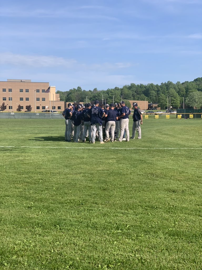 PO_Athletics's tweet photo. That’s a final!!!! The Mounties are heading to the District 6 Finals !!! 

Big game at the plate from Jones,Soltis and Gustkey. Great at bats from the whole team. Ryan Whitehead with a dominant performance on the bump  #MountiePride #TOTHEMOUNTIES https://t.co/V8EqiJ03qG