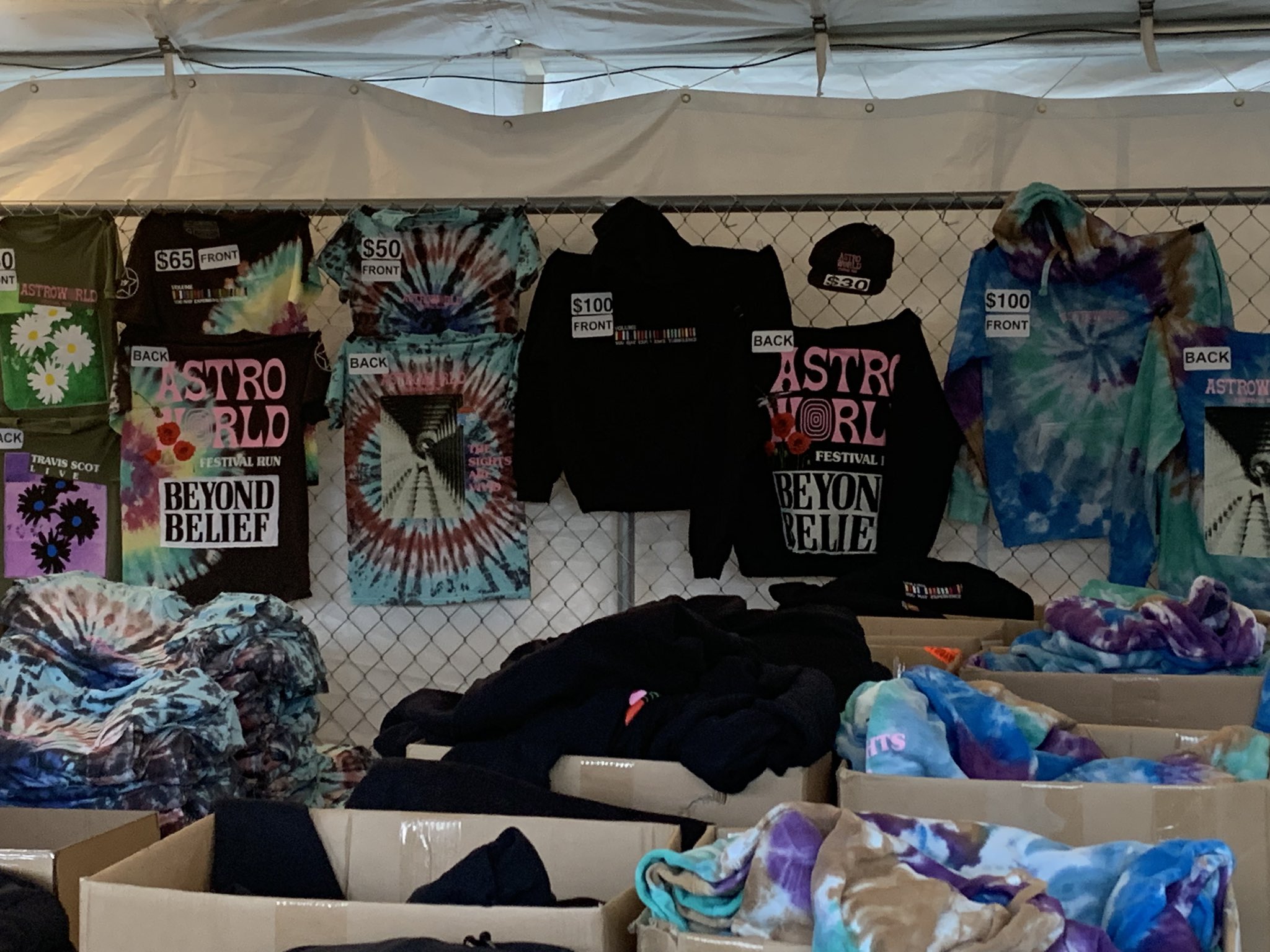 Offering Merch Proxies (Boston Calling) r/ConcertMerch