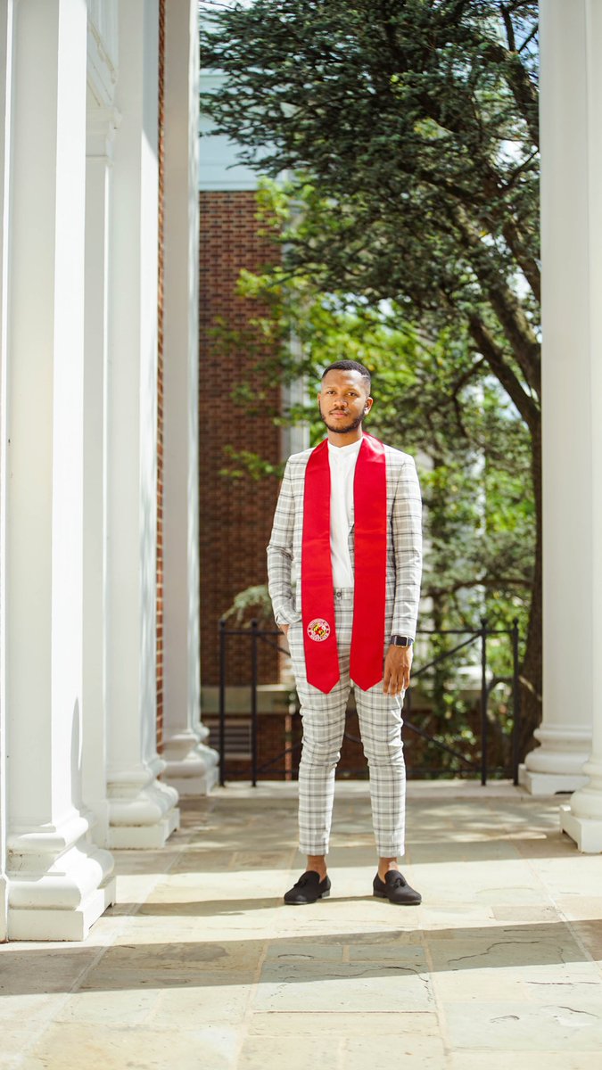 _kwayy's tweet photo. Today I graduated with a Bachelor's of Science in Information Science from The University of Maryland, College Park. #AlumnusStatus๐ข https://t.co/8JIrLcwri0