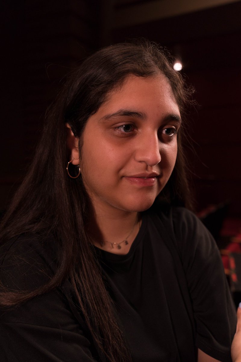 35Features's tweet image. Make your vision a reality!! ♀️😉🎥 #Director #FemaleFilmmakerFriday