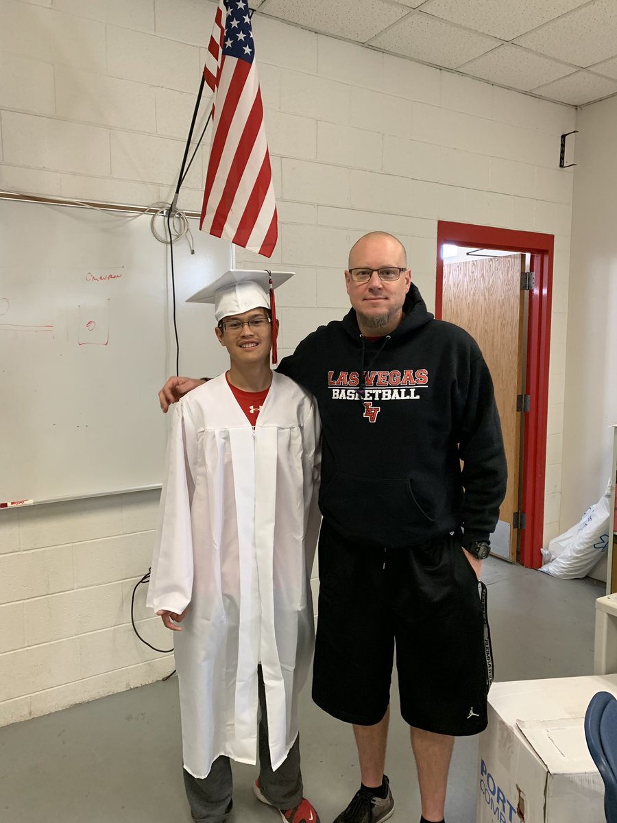 timpoooot's tweet photo. Y’all see this man? That is the man who set up for the bright future thank you coach and the rest of the coaching staff !! 💪🏼🤞🏼 thank you for being my support for the last 4 years !! https://t.co/80pGiTxXN4