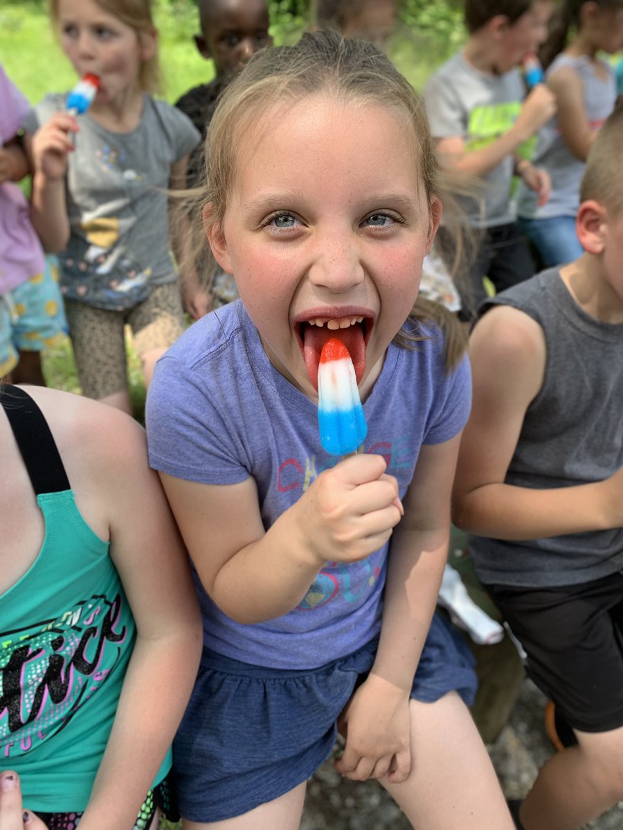 Popsicles with kindergarten to celebrate our last full day together!