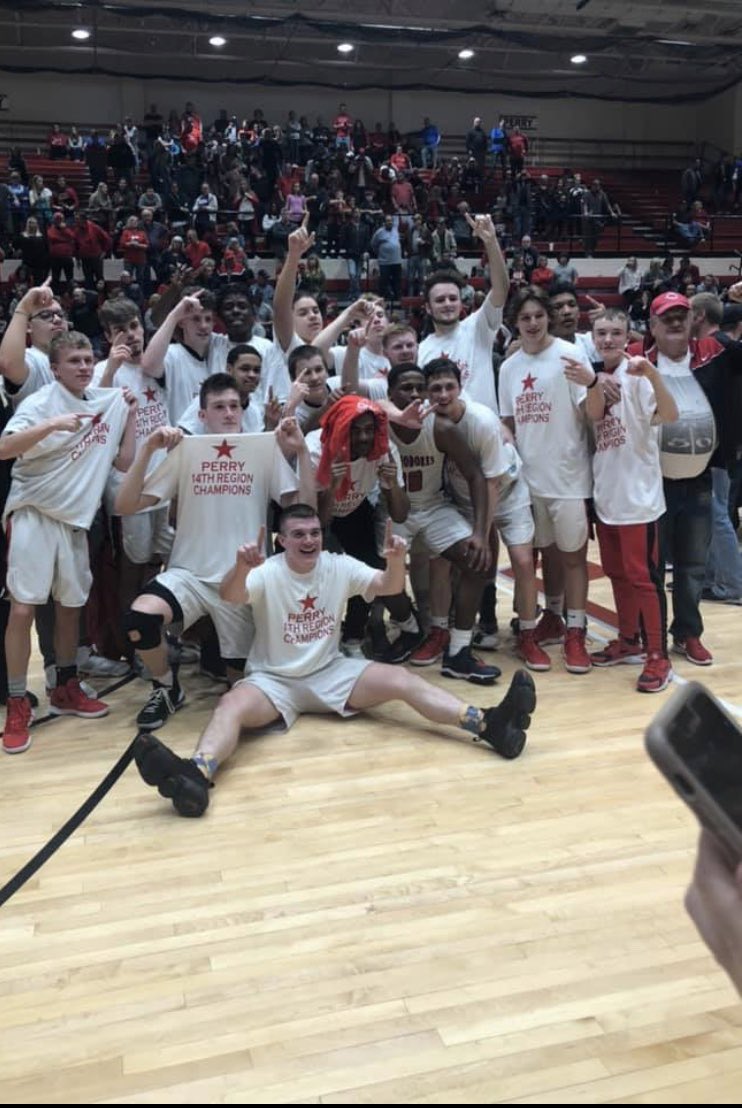 PerryBarstool's tweet photo. It’s region week here in the 606. Who remembers the last time Perry played in a region tourney. #TGEA https://t.co/K3ySp0ZOpg