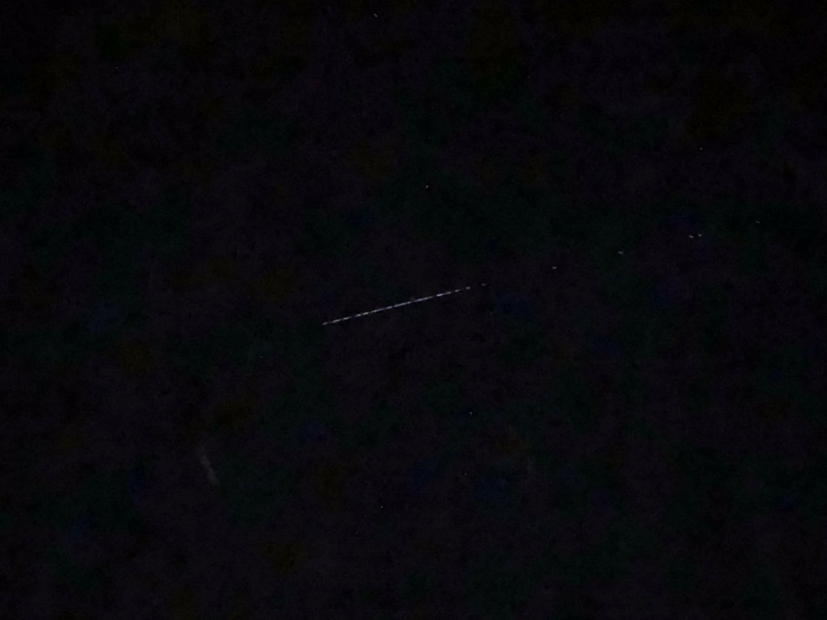 tessyp82's tweet image. Seen in the sky over Norfolk tonight - steady pace that didn’t look like a meteor....any ideas? ⁦@UKMeteorNetwork⁩ ⁦@VirtualAstro⁩