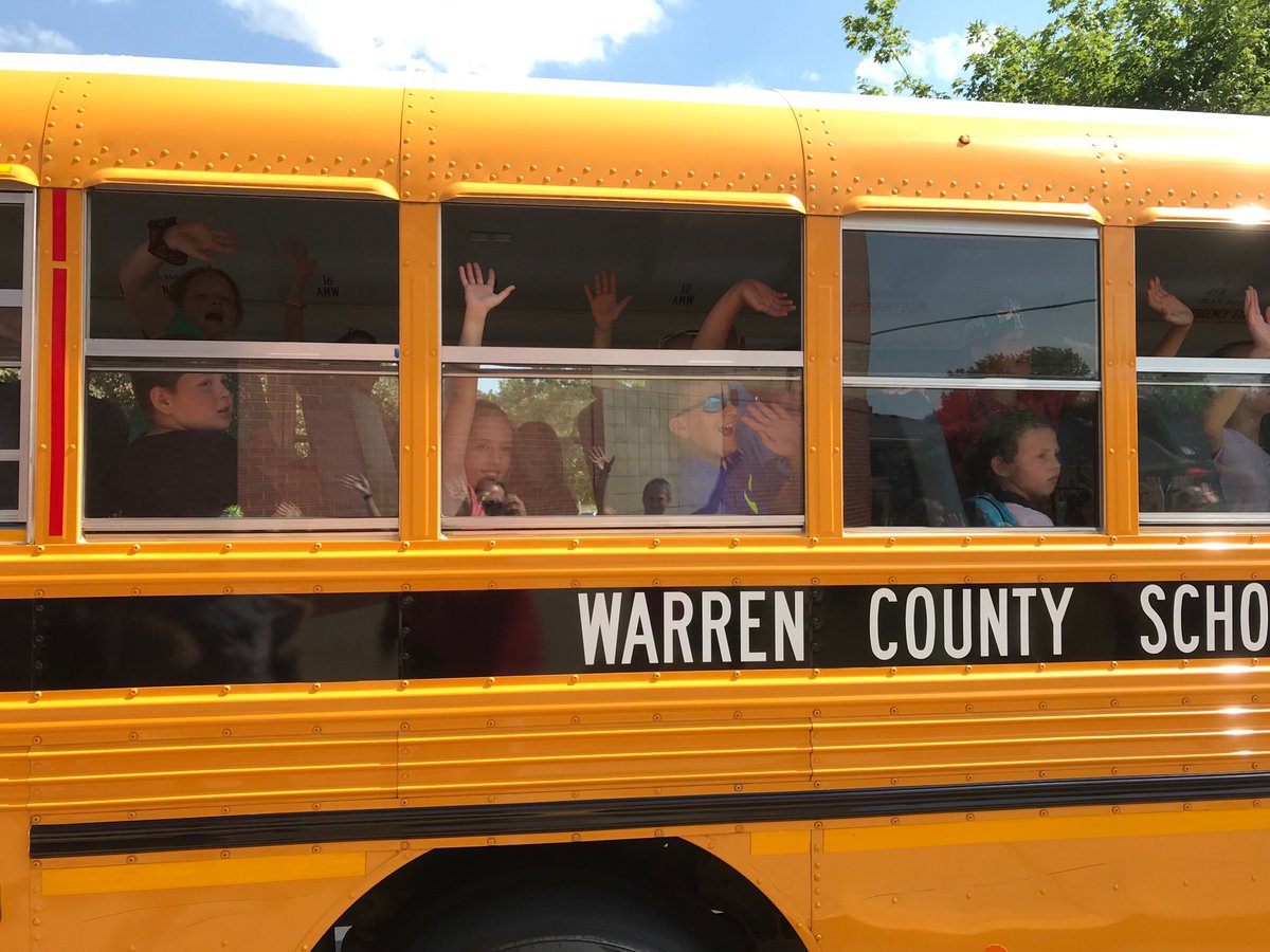 RichPondElement's tweet photo. Final wave goodbye as students head home for the last time this school year.  👋🏼🥰🚌 https://t.co/MHxqBDwOux