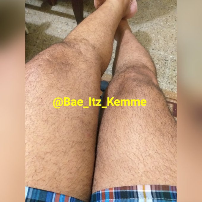 Hanging out.... #hairy #gay #BottomSquad #submissive #BBC #slut #Jamaica https://t.co/60QR0Cd0te