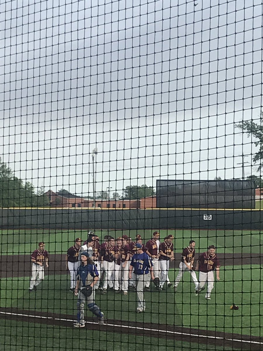 kalidawildcats's tweet image. Kalida wins in dramatic fashion as Zach von der Embse hits an inside the park walk-off homer in the bottom of the 10th to send Kalida to the regionals.  WildcatPRIDE!