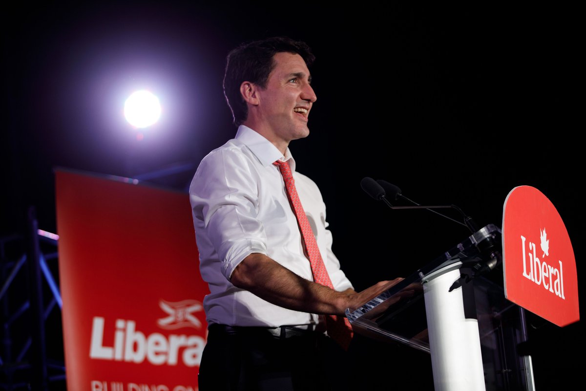 liberal_party's tweet photo. In 2015, Canadians made a choice:
🇨🇦 They chose hope over fear.
🇨🇦 Hard work over cynicism.
🇨🇦 Progress over status quo.
4 years later, Canadians are facing that same choice.
T-150 days until election day, and #TeamTrudeau is ready! https://t.co/lD7Zkv7KtZ