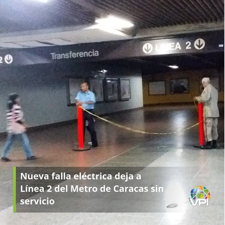 #25May Una nueva falla eléctrica en la Línea 2 del Metro de Caracas, en la estación Artigas (av San Martín al oeste de la capital) dejó sin servicio el tramo. El personal desalojó a los usuarios y procedió a cerrar las estaciones desde El Silencio. bit.ly/2wjHHwh