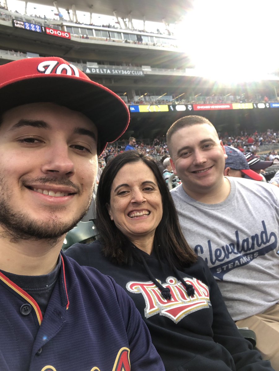 roselendt's tweet photo. #TWINSPICS My Mother’s Day gift from the boys!! https://t.co/iQ7uMDALtU
