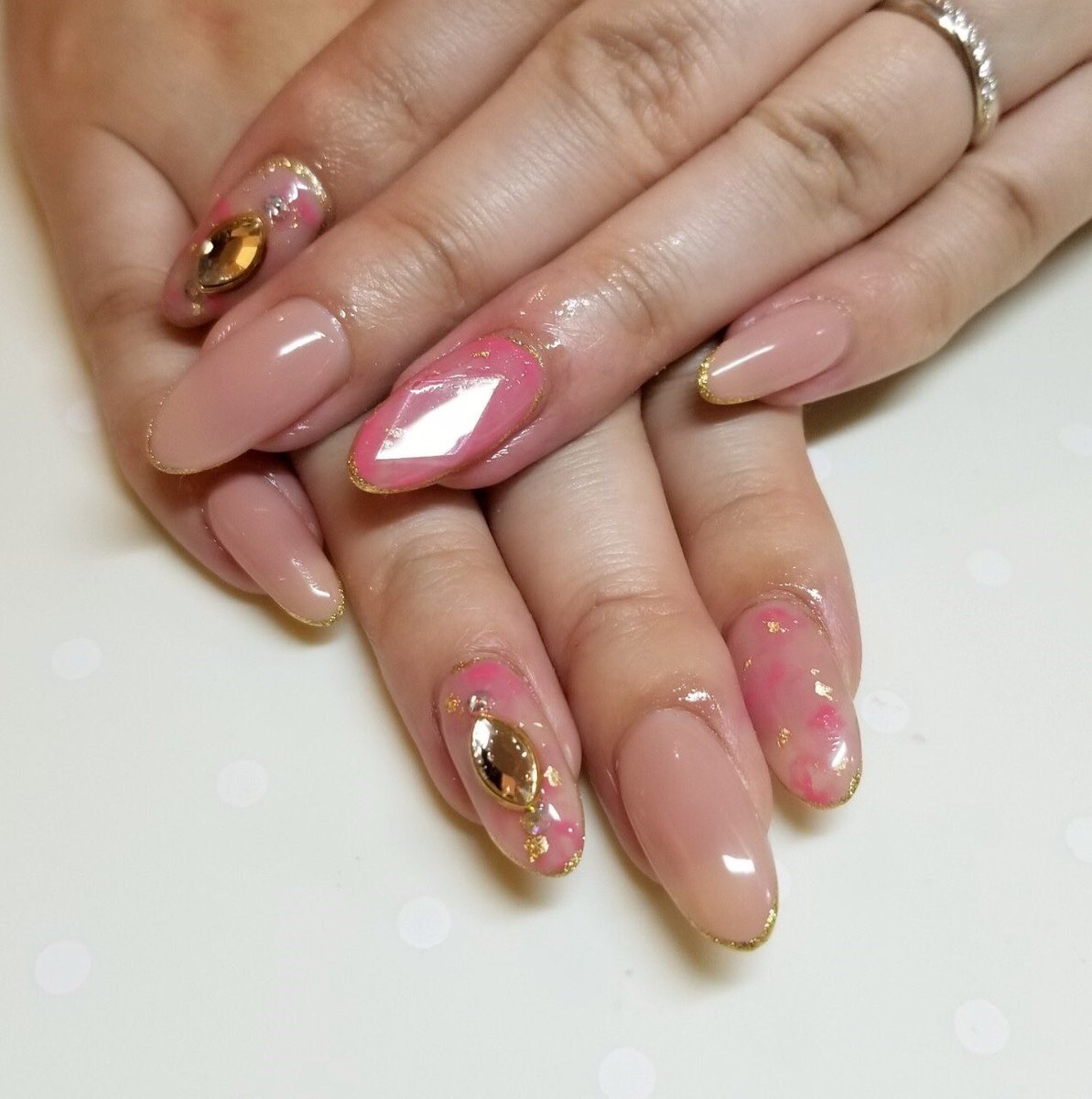 ネイルサロン Elixir Nail 都内大手 ネイルサロン 格安ネイルサロン お客様の為に