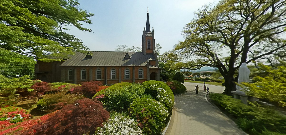 CamplayCam's tweet photo. 아산 공세리성당
링크주소 : https://t.co/RUNpx2sgFF
아산 공세리성당의 요즘모습 입니다.
즐거운 주말 행복한시간 되세요^^~

#아산 #공세리성당 #국가보호수4그루 #순교자 #성지 #포구 #캠플레이 #camplay #항공VR #지상VR #멀티VR #VR파노라마 #360VR #항공촬영 #영상제작 #DronePhotographer https://t.co/UPVjQRlYsv