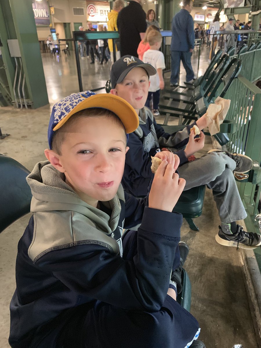 hmschaefer's tweet photo. #ThisIsMyCrew https://t.co/a9zGzNofMu