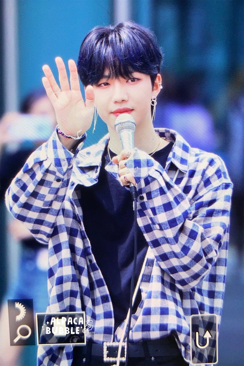 AlpacaBubble's tweet photo. 190525 
Mini FM preview
#LIMYOUNGMIN #임영민 #AB6IX 

아 ！！！！！！ https://t.co/2saNPah2Vp