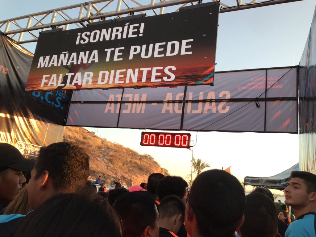 Patricia_Patron's tweet photo. 5ta Carrera del Día del Estudiante 🙌🏻 Lo máximo correr en #LaPazBCS con sus atardeceres. Felicidades a los organizadores 🎊#SEPBCS #GobiernodeBCS https://t.co/QxFQf7IsGQ