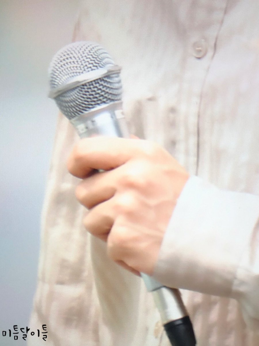 미틈달 이틀☪︎ tweet media