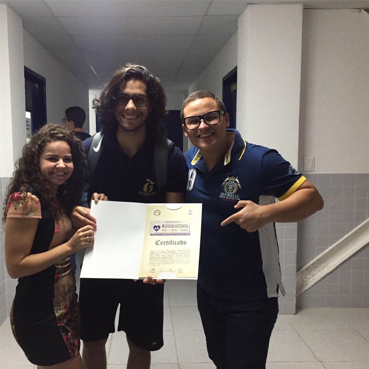 profbbasilio's tweet image. Hoje recebi a menção honrosa pelo trabalho orientado que ficou em 2º lugar no Congresso Multidisciplinar de Saúde do Agreste! 

Agradecer aos meus alunos fofinhos, a @uninassau e aos meus coordenadores @ana.terezamarques e @robertoangelocoelho 

#saude #edfisica #educacaofisica