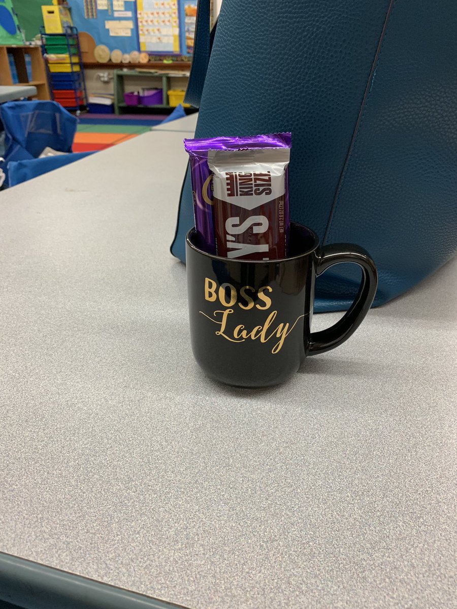 brodserrano's tweet photo. When even ur students know what time it is! BEST gift i have ever received ♥️♥️ #bosslady #imnotbossy #iamtheboss at least in  my room UNLESS @educatorsimpact or @MHill_HISD come into my room!! ♥️💖💗#thesemomentsmakeeverythingworthit @ptrujill1 @AdrienneToller2 https://t.co/ErRTUweZz4