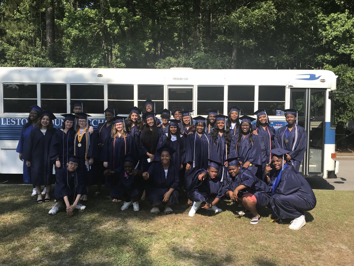 Claudia Newbern tweet media