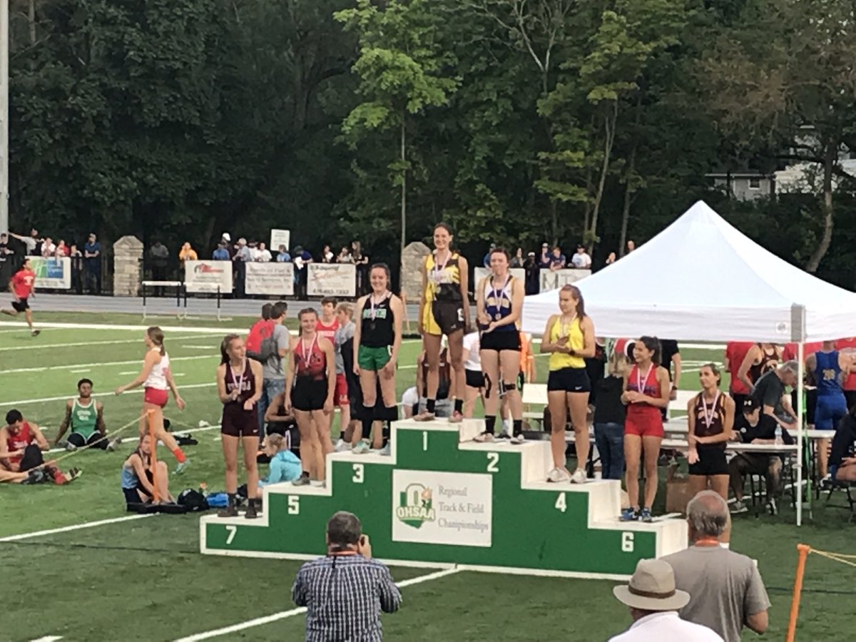 CHSTrack_Field's tweet photo. Congratulations Katie on a 2nd place finish in the 300 hurdles! #StateBound https://t.co/20MEJouTLw