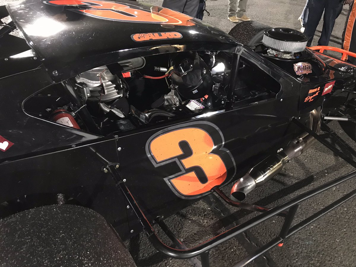 StaffordSpeedwy's tweet photo. Late race charge for @matt_galko brings him home 3rd in tonight’s 80 lap feature #Modifiedz #Mods #MattyIce https://t.co/QkydIUq4CA