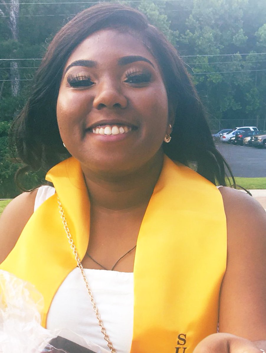 TheNew1stLadies's tweet photo. Today was such an amazing day! We’re so proud of our #firstladies alumni and peer tutors. We congratulate each one of our #collegebound trailblazers graduating @HHS_Conyers and @RockdaleMagnet @MemorialMS #RCPSGoodNews #first2lead https://t.co/f7defIZvlr